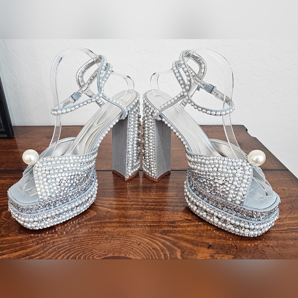 Elegant Blue & Silver Pearl/Rhinestone-Embellished Heels Bridal/Formal Sz 10 - Picture 3 of 8